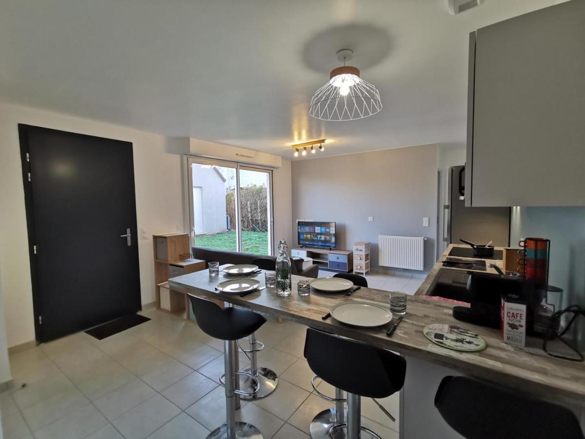 Villa 5 Chambres - 3 Salles De Bain Etampes-sur-Marne ภายนอก รูปภาพ