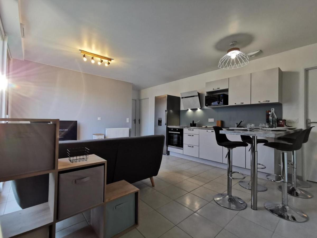 Villa 5 Chambres - 3 Salles De Bain Etampes-sur-Marne ภายนอก รูปภาพ