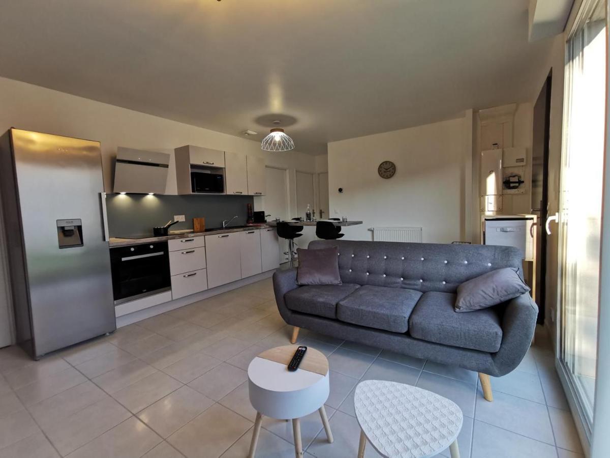 Villa 5 Chambres - 3 Salles De Bain Etampes-sur-Marne ภายนอก รูปภาพ